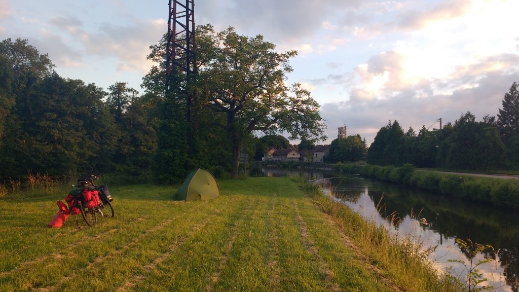 Tente au bout de l'ile